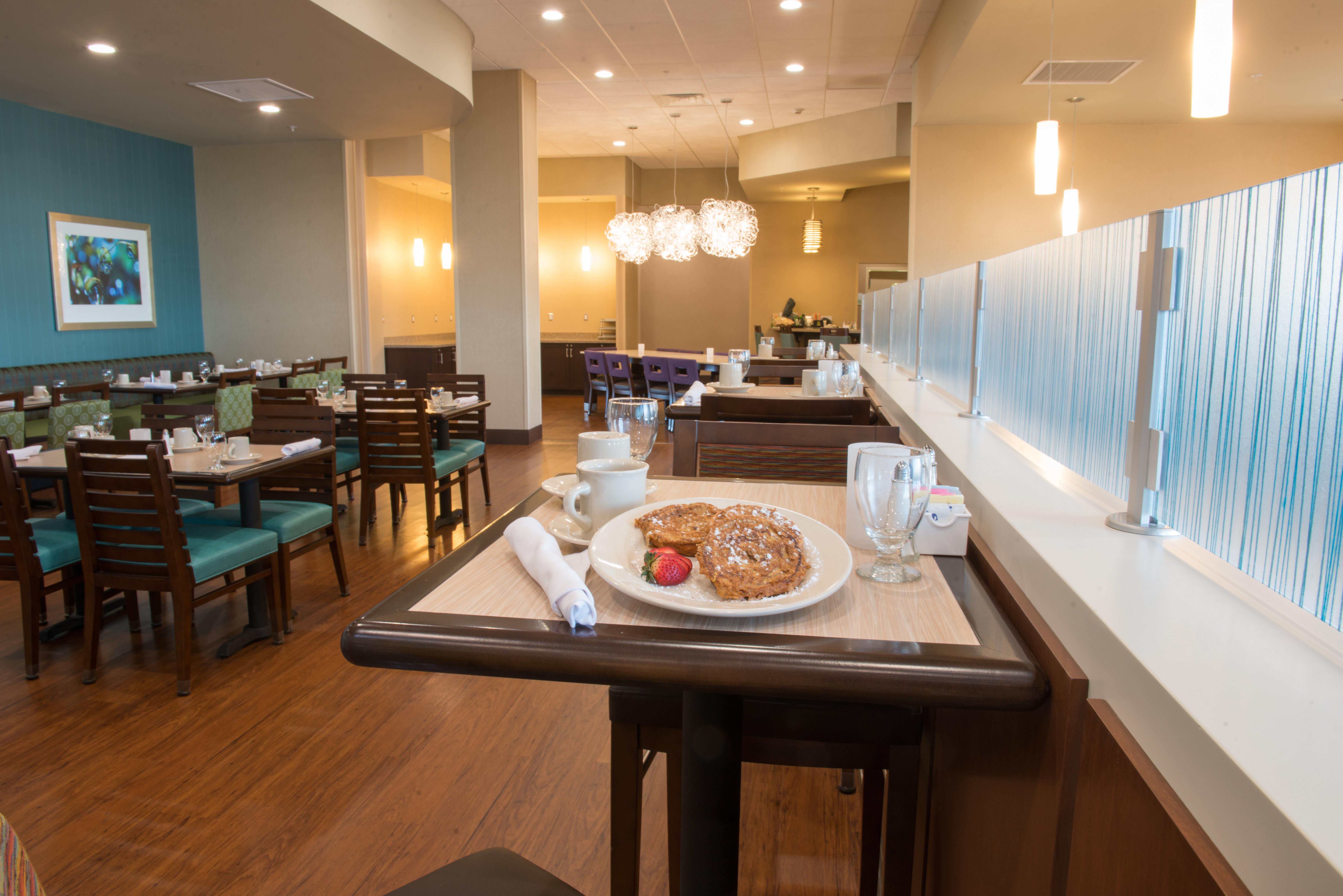 Hotel Holiday By Ihg Bismarck