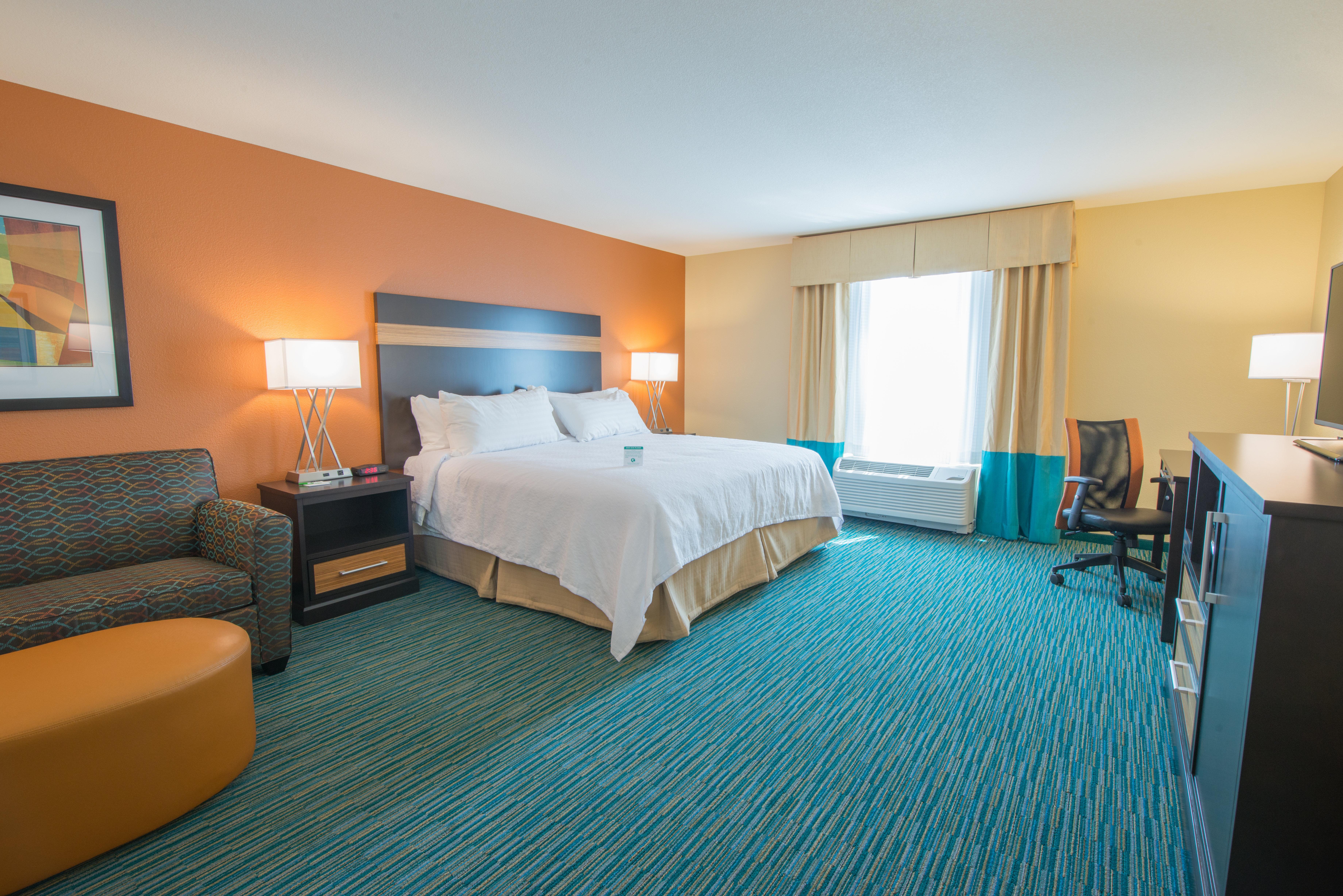 Holiday By Ihg 3*